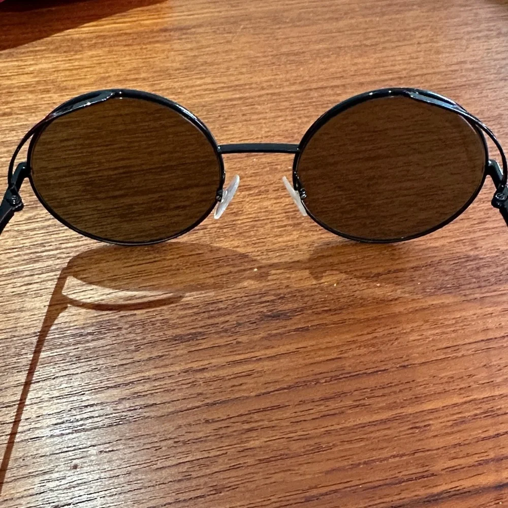 Fendi round sunglasses - Picture 6 of 7